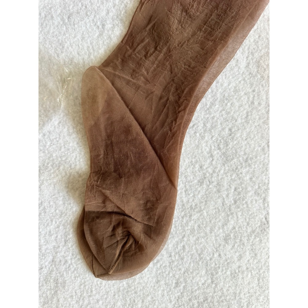 Stone Fox VINTAGE Coffee Pantyhose Size D Control Top Sandalfoot Ultra Sheer NEW - Picture 6 of 7